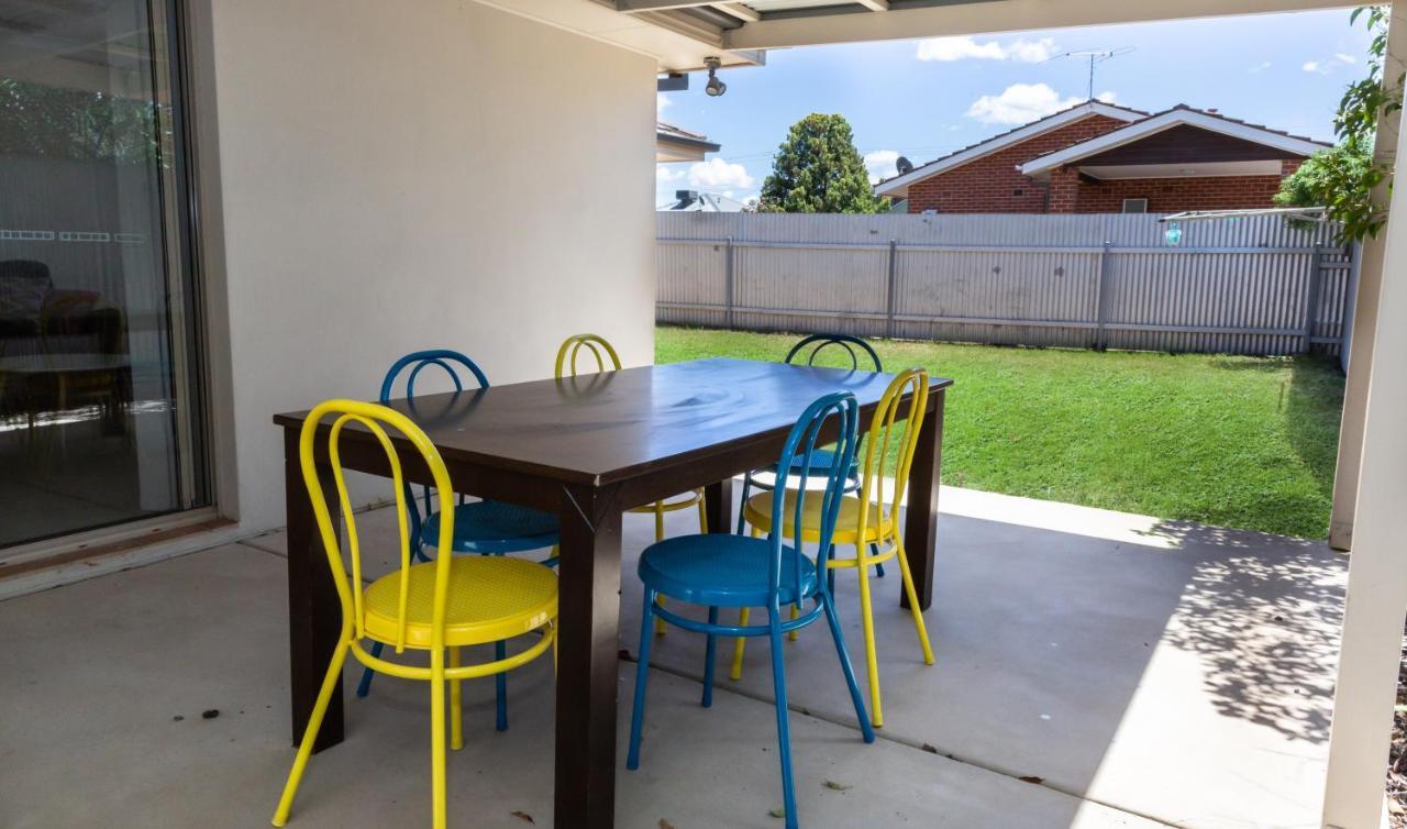 Lovely 3 Bed, 2 Bath In The City Centre Villa Wagga Wagga Exterior photo